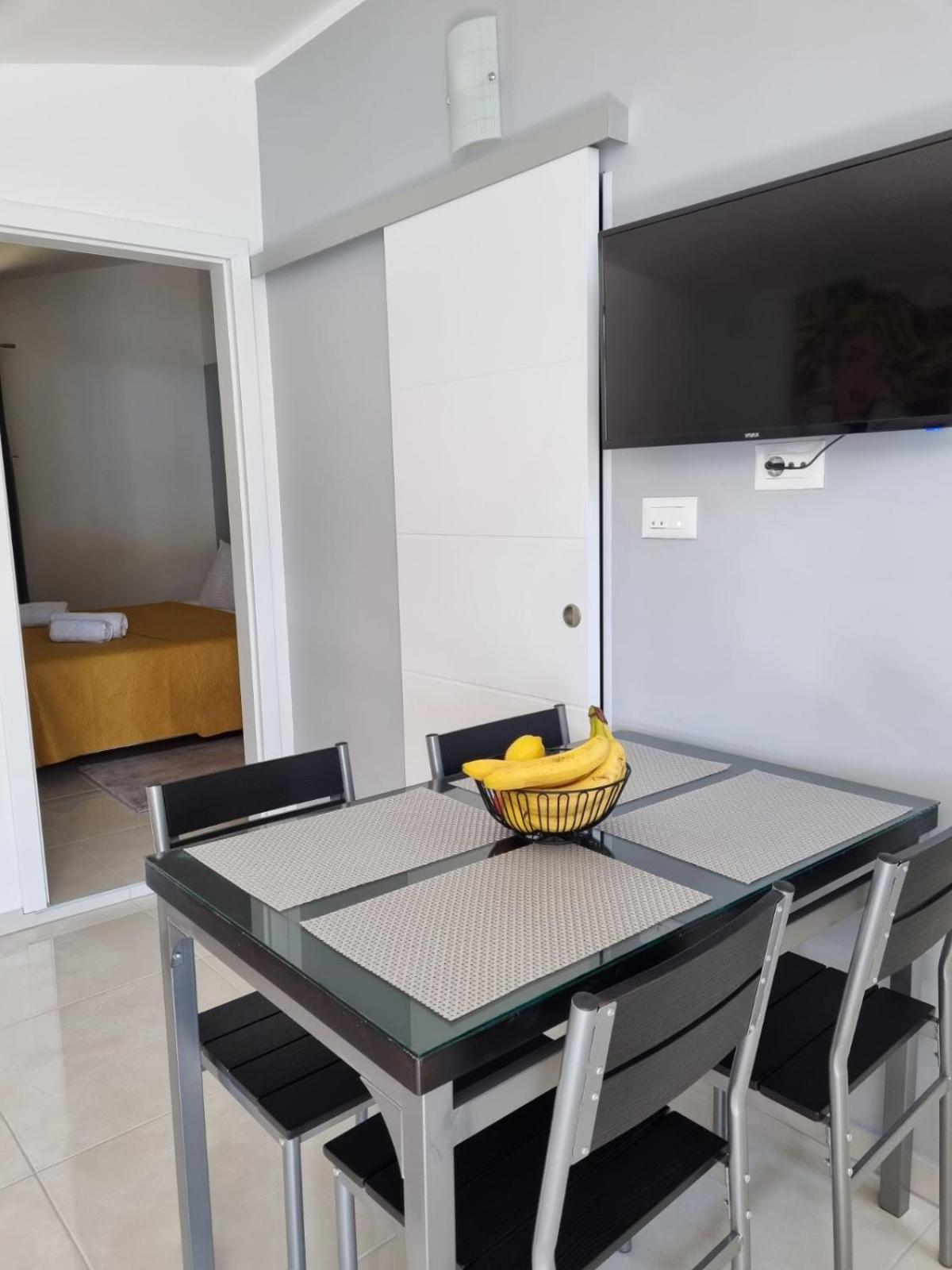 Apartman Ulrich Lukovo Exteriér fotografie